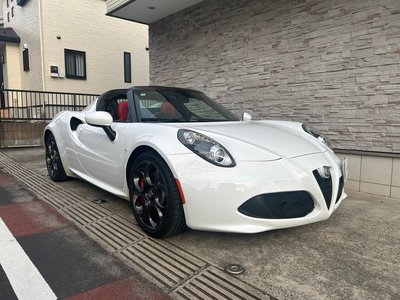 2018 ALFA Romeo 4C SPIDER 照片 1