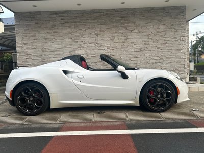 2018 ALFA Romeo 4C SPIDER 照片 4