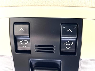 TOYOTA LAND CRUISER PRADO - 3