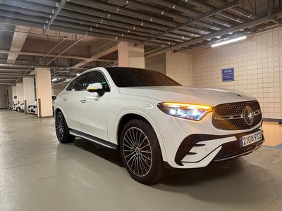 MERCEDES-BENZ GLC