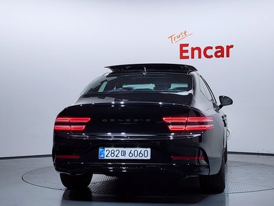 GENESIS G80 (RG3) - 3