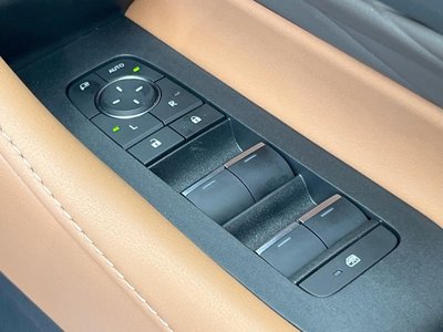 2025 Toyota VELLFIRE — миниатюра 47