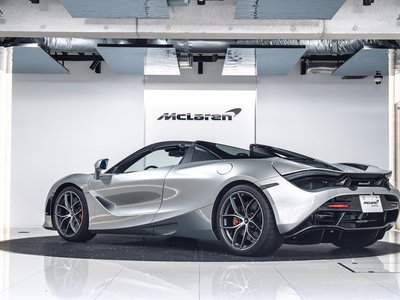 صورة 5 لـ 2021 Mclaren 720S SPIDER