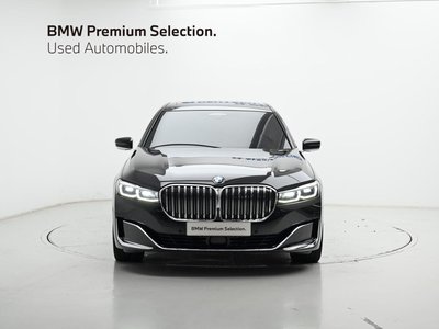 BMW 7 SERIES - 2