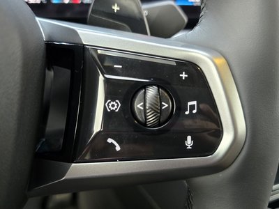 صورة مصغرة 35 لـ 2025 BMW 5 SERIES