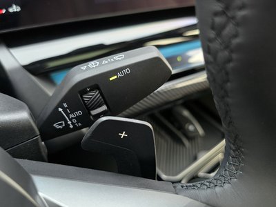 صورة مصغرة 28 لـ 2025 BMW 5 SERIES