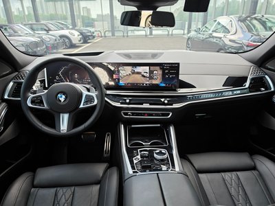صورة 5 لـ 2026 BMW X6