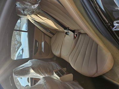 MERCEDES-BENZ E-CLASS - 6