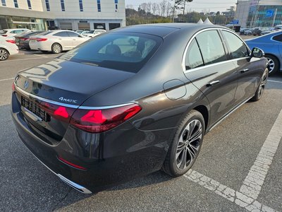 MERCEDES-BENZ E-CLASS - 5