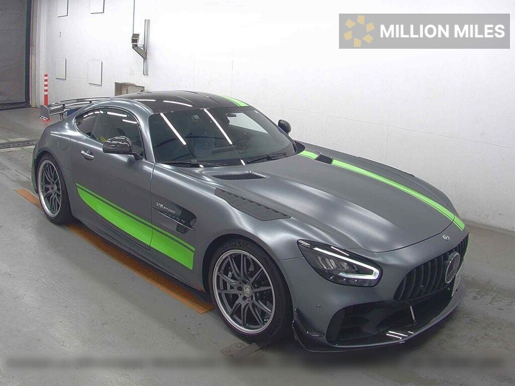 MERCEDES-BENZ GT AMG - View 1