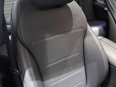 صورة 4 لـ 2025 Mercedes-BENZ C-CLASS