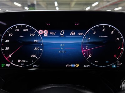 صورة مصغرة 11 لـ 2025 Mercedes-BENZ E-CLASS