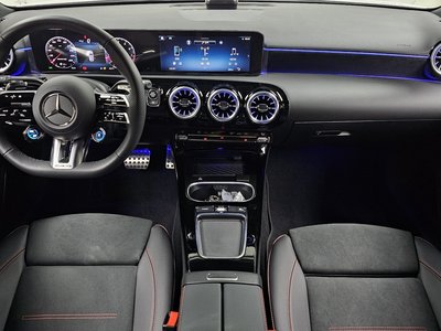 2025 Mercedes-BENZ A-CLASS 照片 5