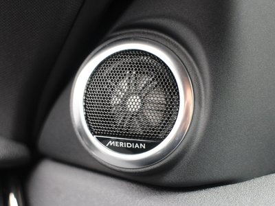 صورة 7 لـ 2025 LAND Rover RANGE ROVER EVOQUE