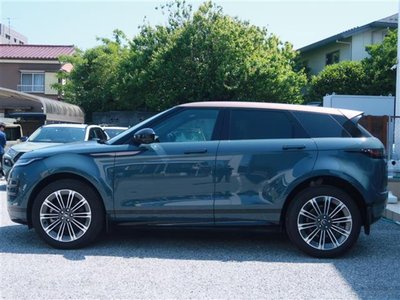 صورة 9 لـ 2025 LAND Rover RANGE ROVER EVOQUE
