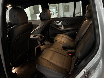 MERCEDES-BENZ GLS - 7