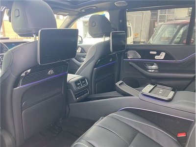 MERCEDES-BENZ GLS - 10