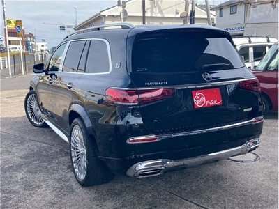 MERCEDES-BENZ GLS - 7