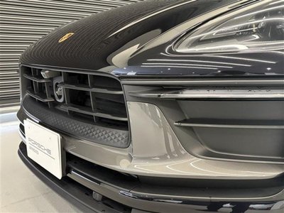 2023 Porsche MACAN — фото 6