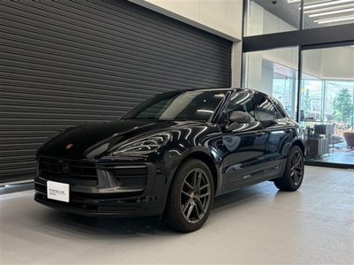2023 Porsche MACAN — фото 1