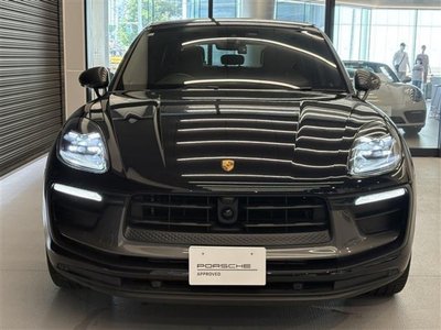 2023 Porsche MACAN — фото 4