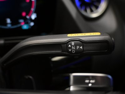 2025 Mercedes-BENZ GLA 缩略图 25