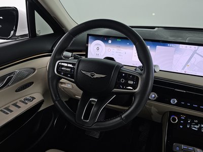 2024 Genesis GV70 — миниатюра 13