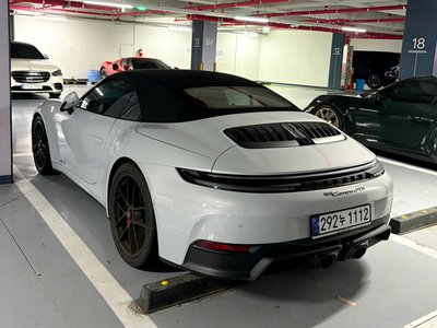 PORSCHE 911 - 3