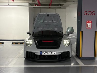 PORSCHE 911 - 7