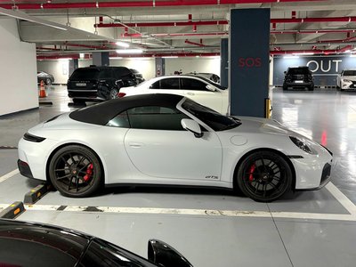 PORSCHE 911 - 6