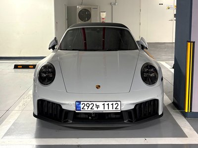 PORSCHE 911 - 1