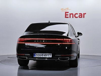 صورة 3 لـ 2022 Genesis G90 (RS4)