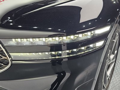 صورة 9 لـ 2022 Genesis G90 (RS4)