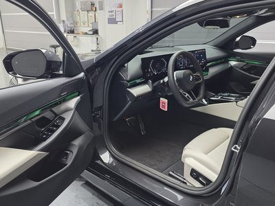 BMW 5 SERIES - 10