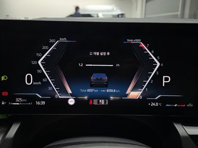 BMW 5 SERIES - 8
