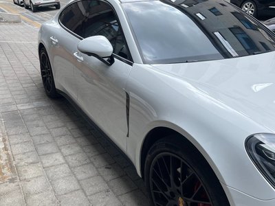 PORSCHE PANAMERA - 5