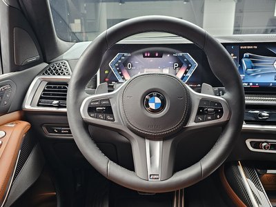 2025 BMW X7 thumbnail 14