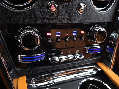 2022 ROLLS-ROYCE CULLINAN — миниатюра 17