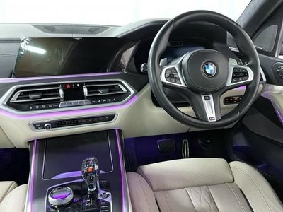 2021 BMW X7 — фото 5