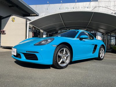 PORSCHE 718 CAYMAN