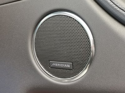 2024 LAND Rover DISCOVERY SPORT photo 6