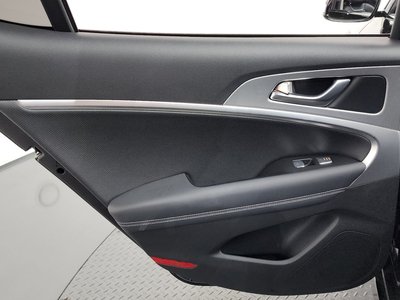 صورة مصغرة 15 لـ 2025 Genesis THE NEW G70
