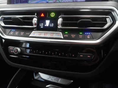 2024 BMW X4 缩略图 21