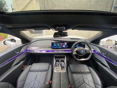 BMW I7 2024 thumbnail 47