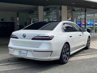 BMW I7 2024 thumbnail 54