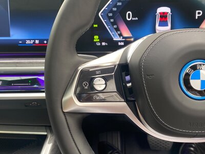BMW I7 2024 thumbnail 58