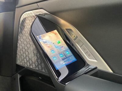 BMW I7 2024 thumbnail 69