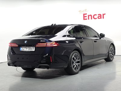 BMW 5 SERIES - 3