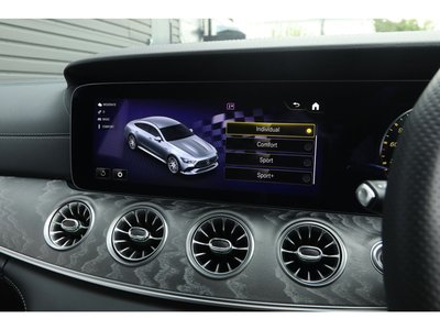 2023 Mercedes-BENZ GT AMG 缩略图 33