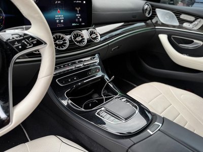 MERCEDES-BENZ CLS - 4